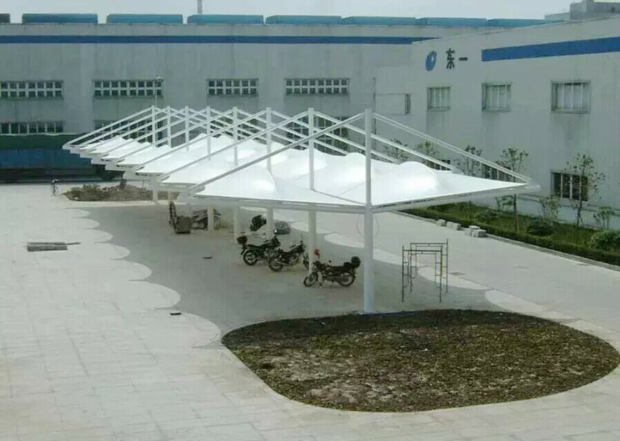 膜结构汽车棚